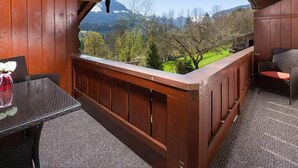 Outdoor dining - Apartment Jenner, 2 persons, balcony, quiet location, 45 sqm (Schönau am Königssee)