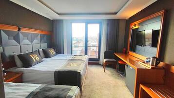 Minibar, in-room safe, desk, laptop workspace