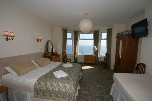 Tremannsrom – familie, eget bad | 1 soverom