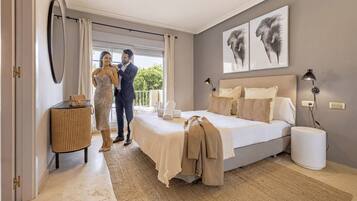3 slaapkamers, geluiddichte muren, een strijkplank/strijkijzer