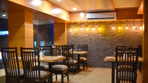 Daily local cuisine breakfast (INR 400 per person)