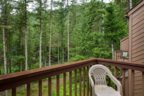 Property grounds - Snowater Condo #85 - Fireplace - 2-Story  Sleeps 4 (Glacier)