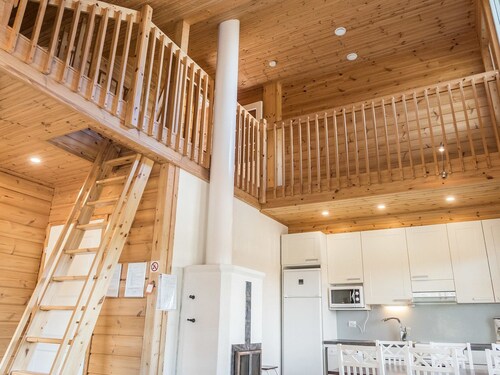 Pohjantähti by Interhome