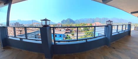 Panoramic Penthouse | 1 bedroom, Egyptian cotton sheets, premium bedding, down comforters