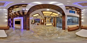 Quầy tiếp tân
