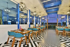 Restaurant - Hotel Infa (Amritsar)