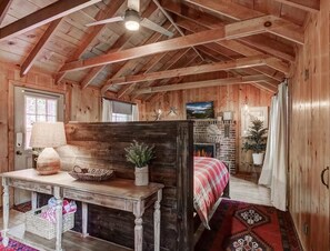 4 quartos, ferros/tábuas de passar roupa, berço de viagem, Wi-Fi