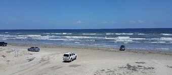 Surfside 3BR Beach BungalowOcean&Bay Views,stepsfromtheOcean! Snow Birds Welcom