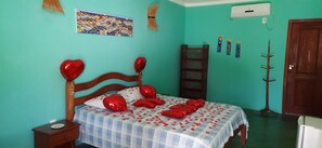 King Deluxe | Minibar, desk, iron/ironing board, free WiFi - Pousada Villa Tropicale (Salvador)