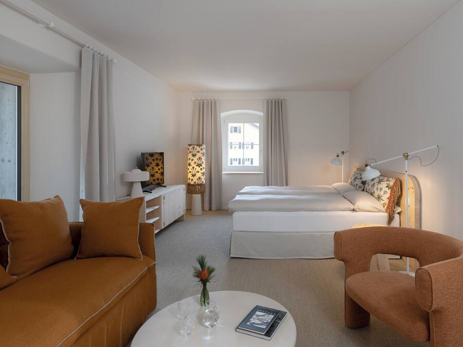 Deluxe Quadruple Room