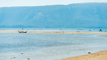 Playa en los alrededores