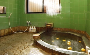 Hot springs - Shinkiya Ryokan (Beppu)