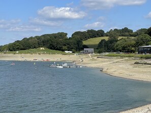 Beach towels - 4 Star detached rural Bungalow with Jacuzzi & Sauna, Play Area and free WIFI  (Pontypool near Usk, Panteg)