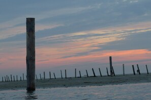 In Strandnähe, Liegestühle