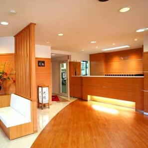 Lobby - Towada City Hotel (Towada)
