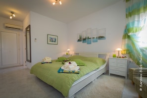 3 Schlafzimmer, Bügeleisen/Bügelbrett, WLAN, Bettwäsche