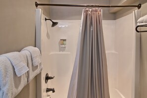 Combined shower/bathtub, hair dryer, towels - Ski Lodge/Summer Villa at Base of Boyne Mountain (Boyne Falls)