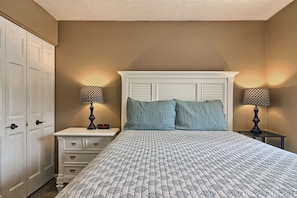 3 habitaciones, escritorio, tabla de planchar con plancha y wifi gratis 