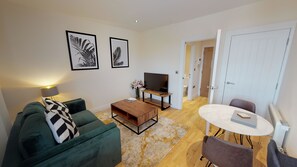 Standard Apartment | Living area - Morris Suites (Oxford)