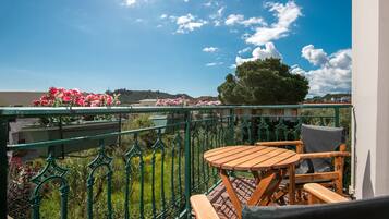 Economy Family Apartment | Terrace/patio