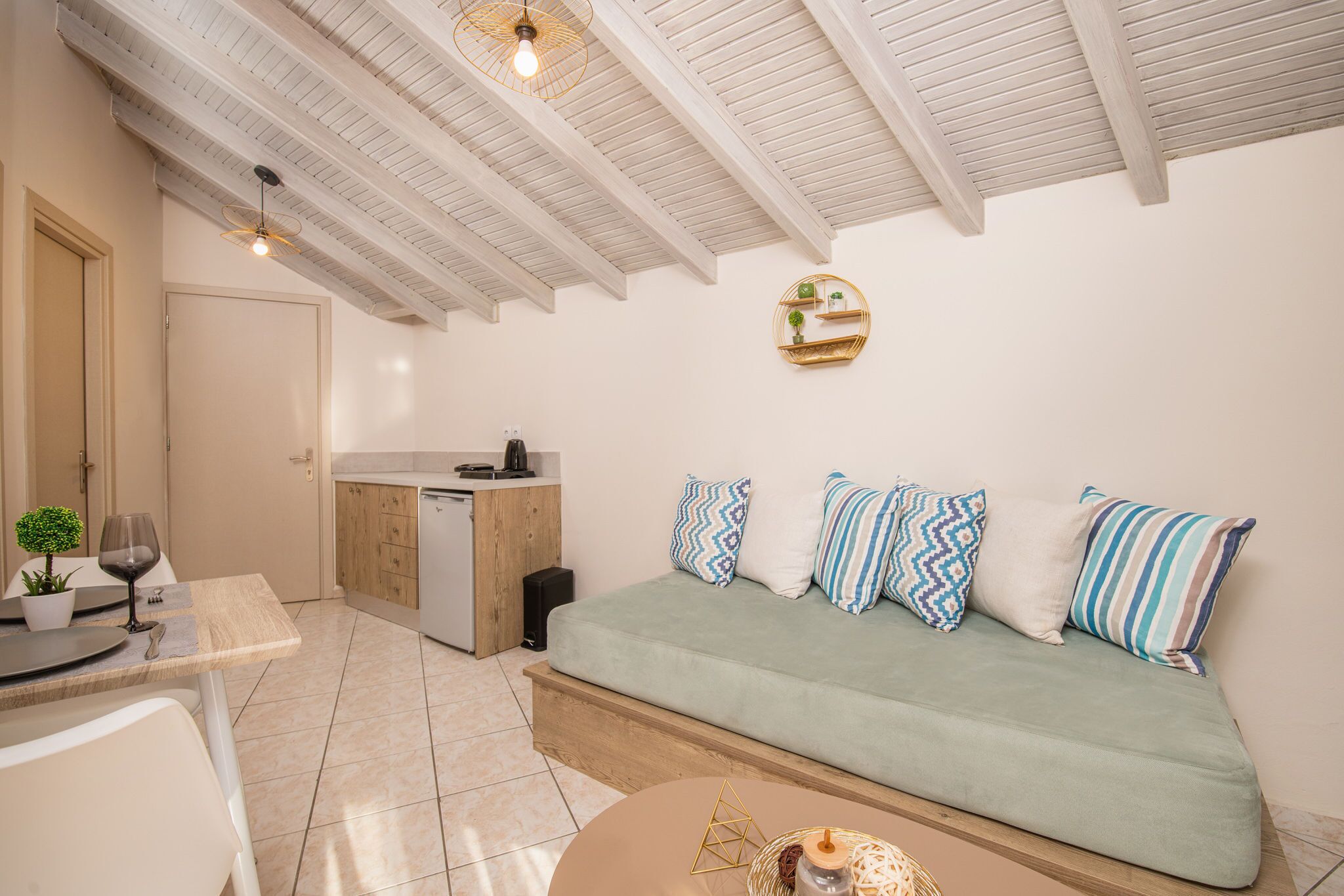 Triple Loft | Living area | LCD TV