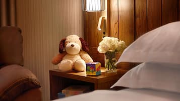 In-room safe, desk, laptop workspace, soundproofing