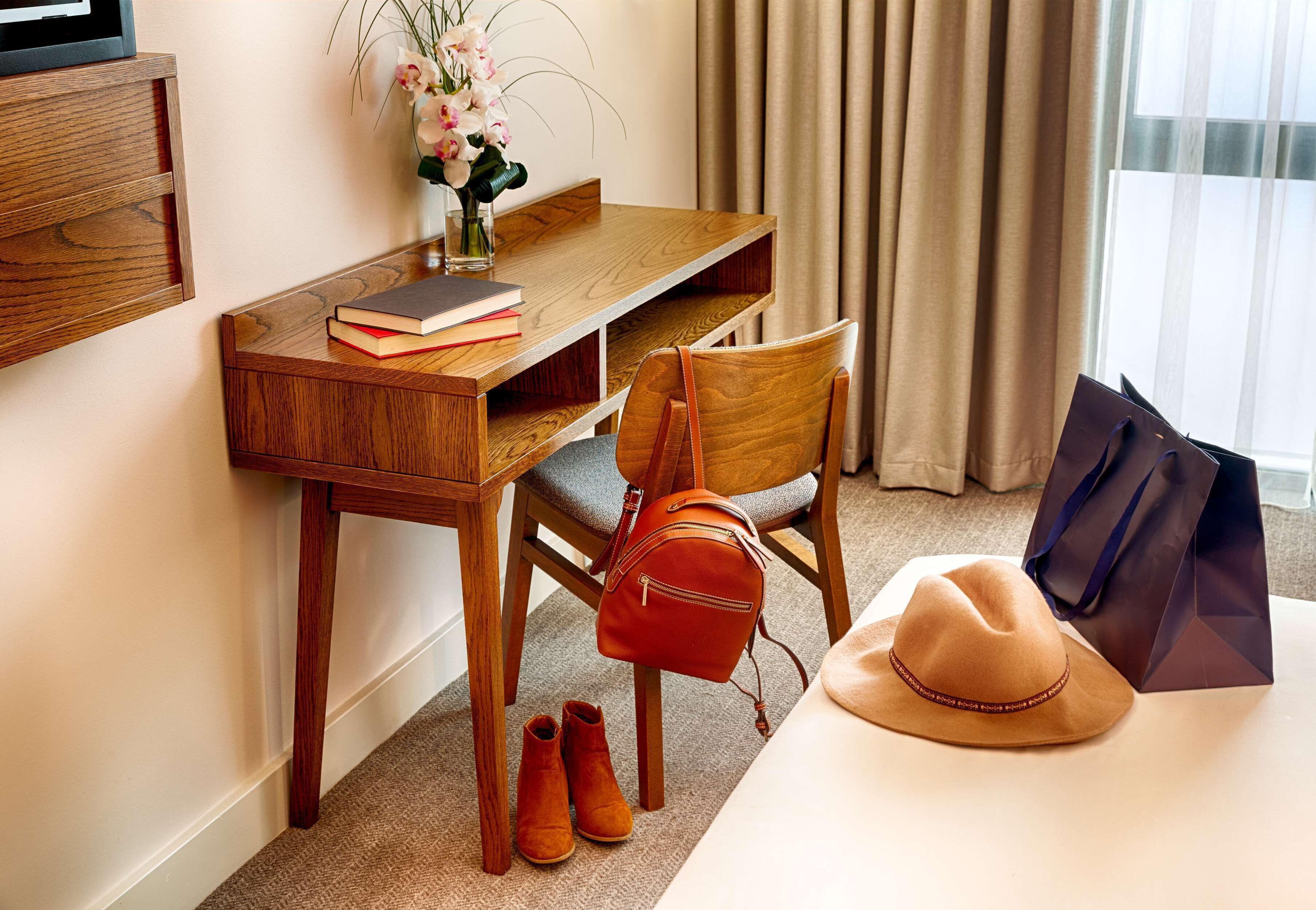 in-room safe, desk, laptop workspace, soundproofing