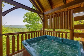 Cabin, Multiple Beds, Hot Tub, Mountain View | Property grounds