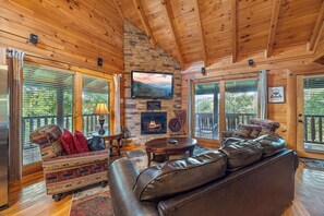 Living area - Moonlight and Memories - Two Bedroom Cabin (Sevierville)