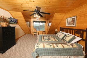 Kabin, 6 kamar tidur, perapian (Max Occupancy: 22) | 6 kamar tidur dan Wi-Fi gratis