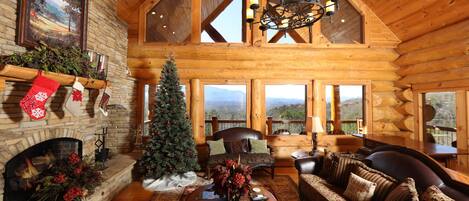 小屋, 多張床, 熱水浴缸 | 客廳 | 65 吋平面電視連有線電視頻道、電視、壁爐