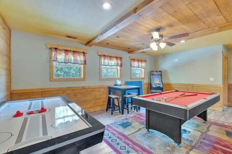 Splash Mountain Lodge - Image 64