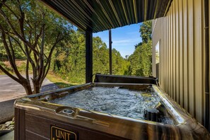 Huoneisto, useita sänkyjä, poreamme | Ulkoalueet