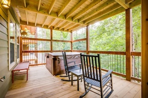 Hus, flere senger, spabadekar | Utsikt fra rommet