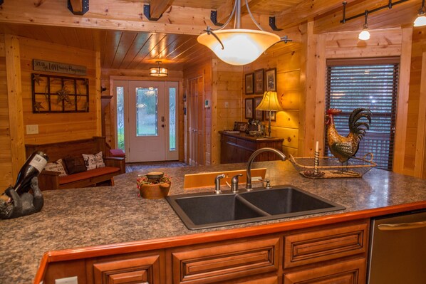 Cabin, Multiple Beds, Hot Tub | Private kitchen