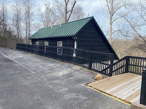 Property grounds - Ivy Falls 9 - Five Bedroom Chalet (Pigeon Forge)