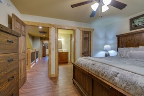 Rumah, Beberapa Tempat Tidur, hot tub | 6 kamar tidur dan didekorasi berbeda-beda