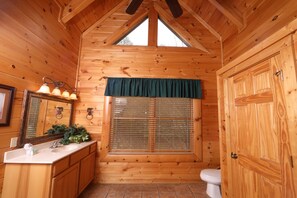 Cabin, Multiple Beds, Hot Tub | Bathroom | Combined shower/tub, towels, shampoo - Echoes of Eden - Four Bedroom Cabin (Sevierville)