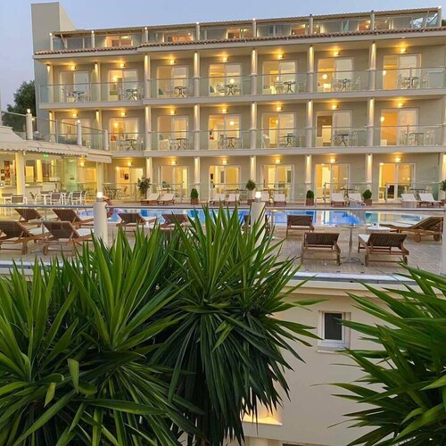 Palapart Gikas Gouvia