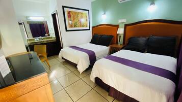 Camera Standard | Ferro/asse da stiro, Wi-Fi gratuito, lenzuola