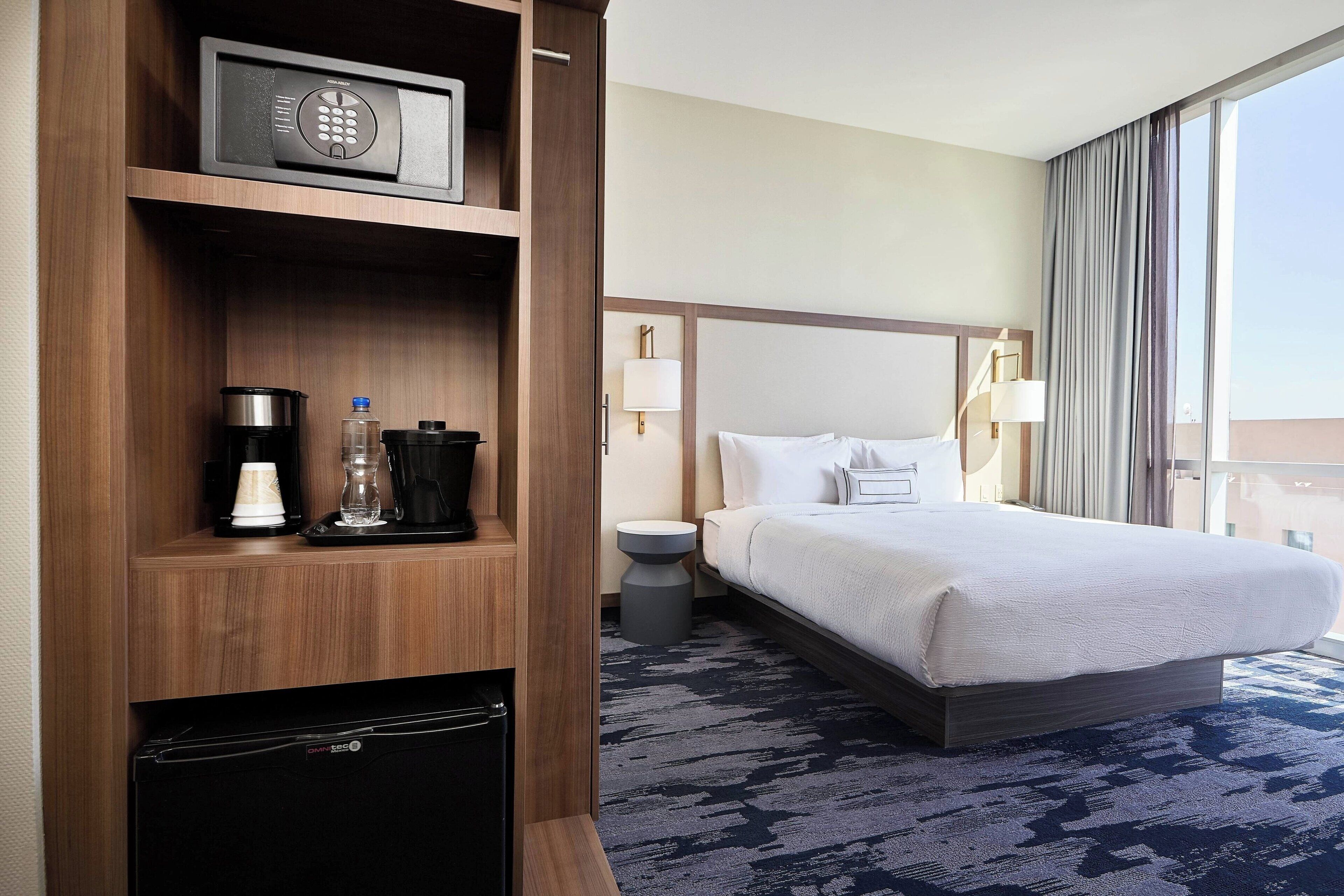 room, 1 king bed, non smoking, city view | in-room safe, desk, laptop workspace, blackout curtains