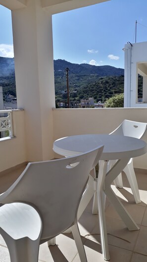 Exterior - Yannis Residences (Malevizi)