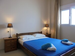 Apartamento clássico, 1 cama de casal, vista para a montanha | Área de estar | TV de tela plana