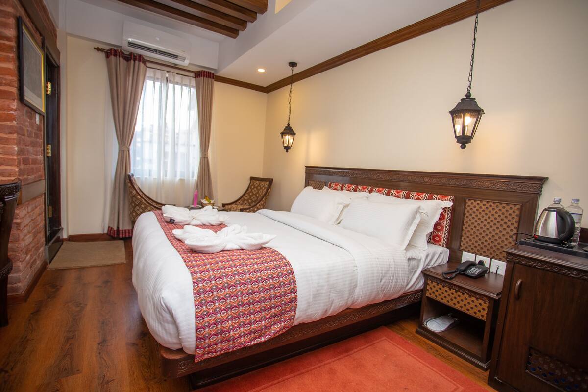 Deluxe Double or Twin Room