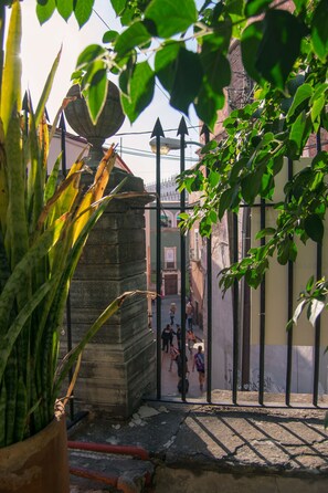 BED in Mixed Shared Dormitory | View from room - Casa Lupita Hostel (Guanajuato)