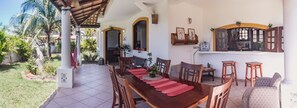 Exterior - Casa grande em Salvador - Perto de praia (Salvador)