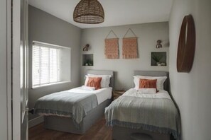 Luxury Cottage, Private Bathroom | 2 bedrooms - Seascape Hideaways at Mortehoe (Woolacombe)