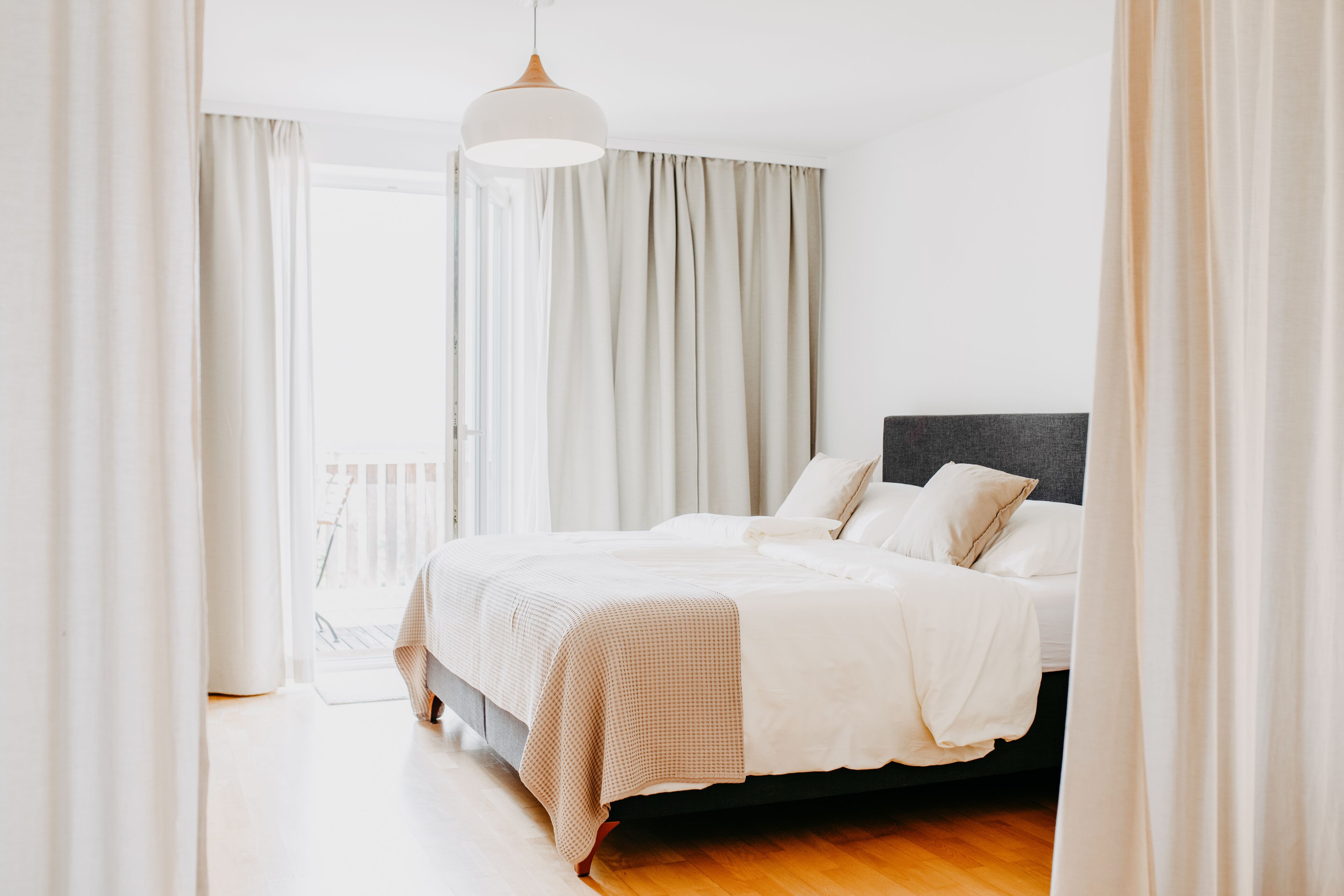 1 غرفة نوم وأغطية فراش متميزة وأسرّة سليكت كومفورت وطراز فريد لكل وحدة