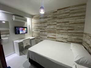 Deluxe Studio | Langsir/tirai gelap terus, seterika/papan seterika, Wi-fi percuma 