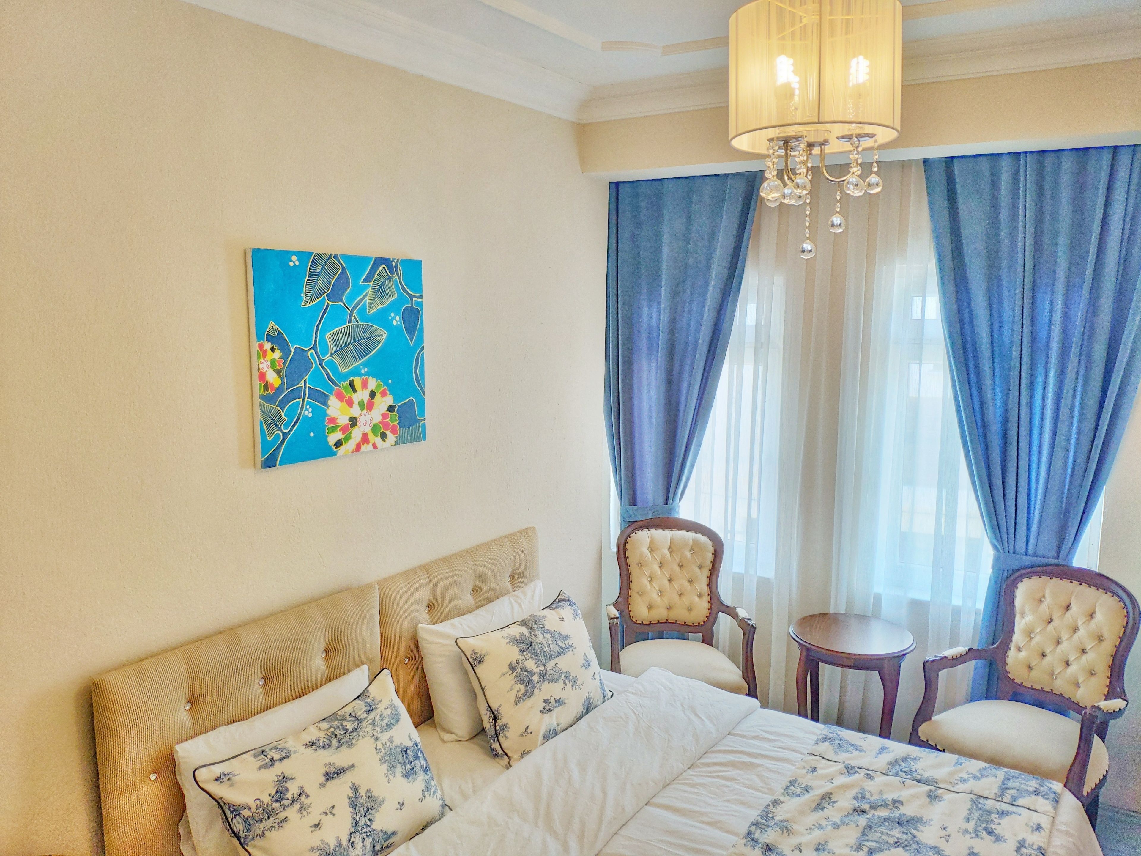 suite | desk, iron/ironing board, free cots/infant beds, free wifi